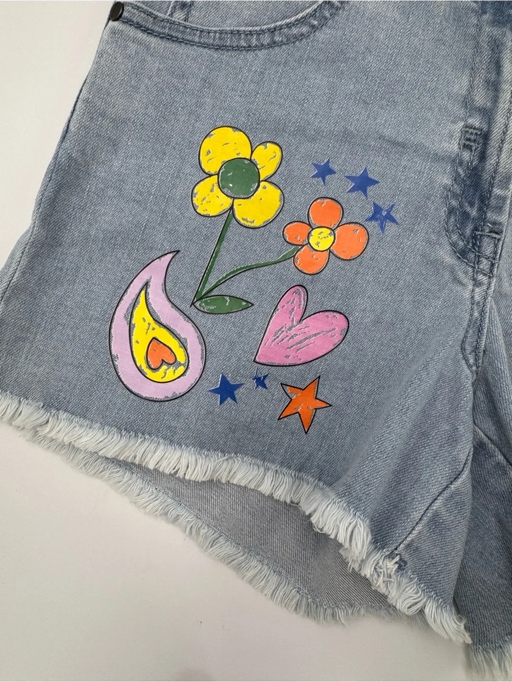 Stella McCartney Kids Girls 10 LOVE Graphic Denim Shorts Flowers